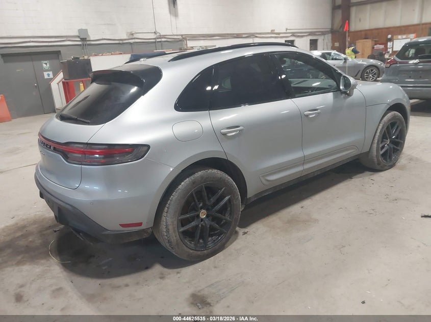 2023 Porsche Macan VIN WP1AA2A58PLB11426 IAAI salvage auction — LEFT FRONT, Salvage (New Jersey), sold $25,300 on 2026-07-20 (photo 4)