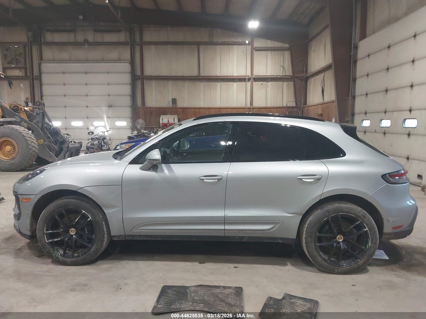 2023 Porsche Macan VIN WP1AA2A58PLB11426 IAAI salvage auction — LEFT FRONT, Salvage (New Jersey), sold $25,300 on 2026-07-20 (photo 6)