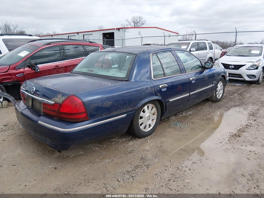 2004 Mercury Grand marquis VIN 2MEHM75W74X613039 IAAI salvage auction — NORMAL WEAR, Clear (Michigan), sold $525 on 2026-07-27 (photo 4)