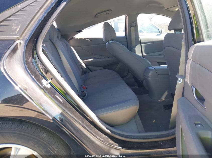 2021 Hyundai Elantra VIN 5NPLL4AG6MH050448 IAAI salvage auction — FRONT & REAR, Salvage (Idaho), sold $1,050 on 2026-07-28 (photo 8)