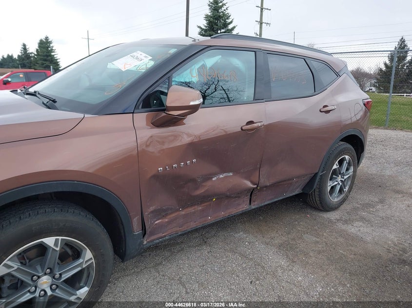 2024 Chevrolet Blazer VIN 3GNKBDR42RS169353 IAAI salvage auction — UNKNOWN, Clear (Michigan), sold $9,950 on 2026-07-23 (photo 6)