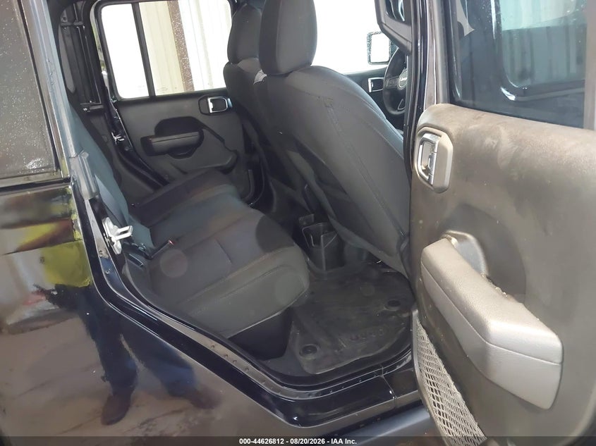 2023 Jeep Gladiator VIN 1C6HJTAG1PL525419 IAAI salvage auction — REPOSSESSION, Salvage Title, sold $21,000 on 2026-09-08 (photo 8)