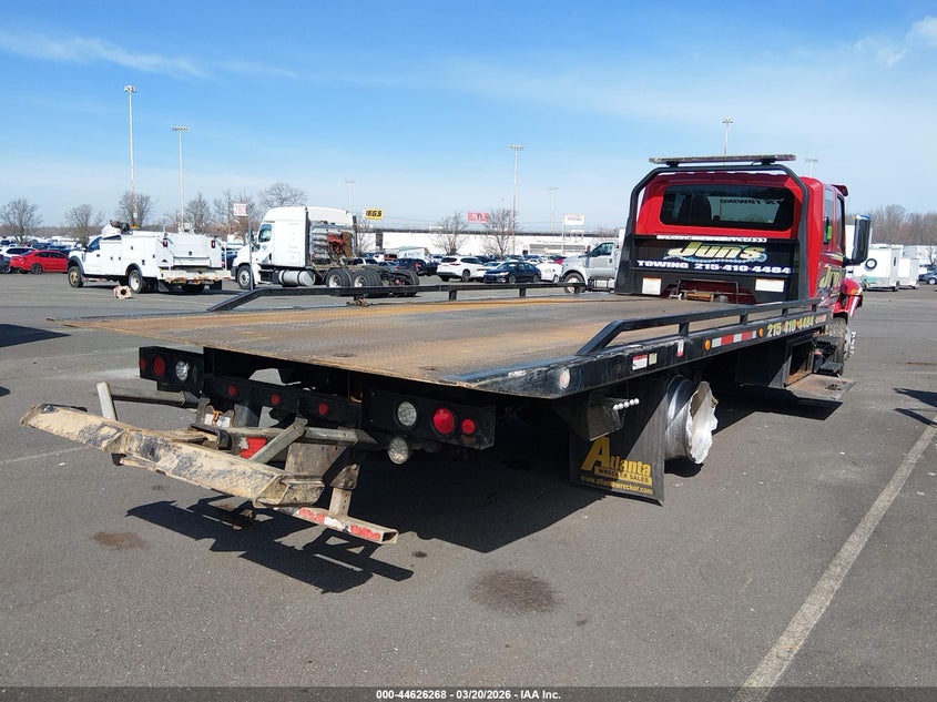 2021 International VIN 3HAEUMML0ML315682 IAAI salvage auction — RIGHT SIDE, Salvage (New Jersey), sold $31,200 on 2026-07-29 (photo 4)