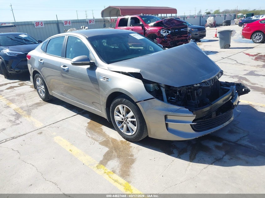 2016 Kia Optima VIN 5XXGT4L39GG112310 IAAI salvage auction — FRONT END, Salvage Title, sold $625 on 2026-07-20 (photo 1)