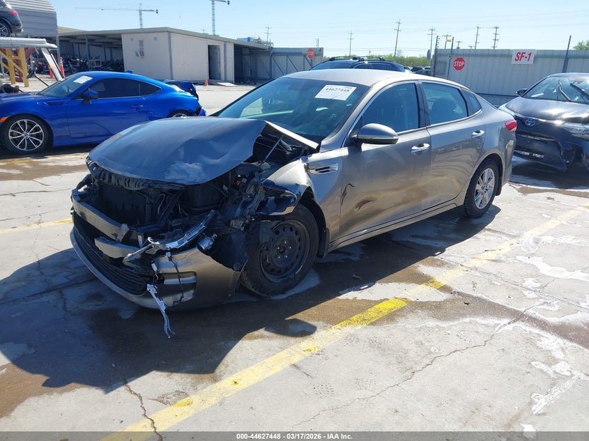 2016 Kia Optima VIN 5XXGT4L39GG112310 IAAI salvage auction — FRONT END, Salvage Title, sold $625 on 2026-07-20 (photo 2)