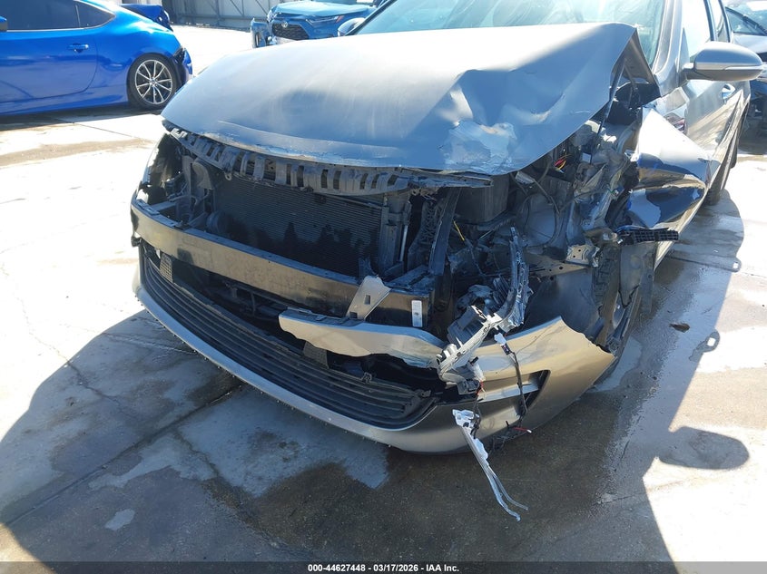 2016 Kia Optima VIN 5XXGT4L39GG112310 IAAI salvage auction — FRONT END, Salvage Title, sold $625 on 2026-07-20 (photo 6)