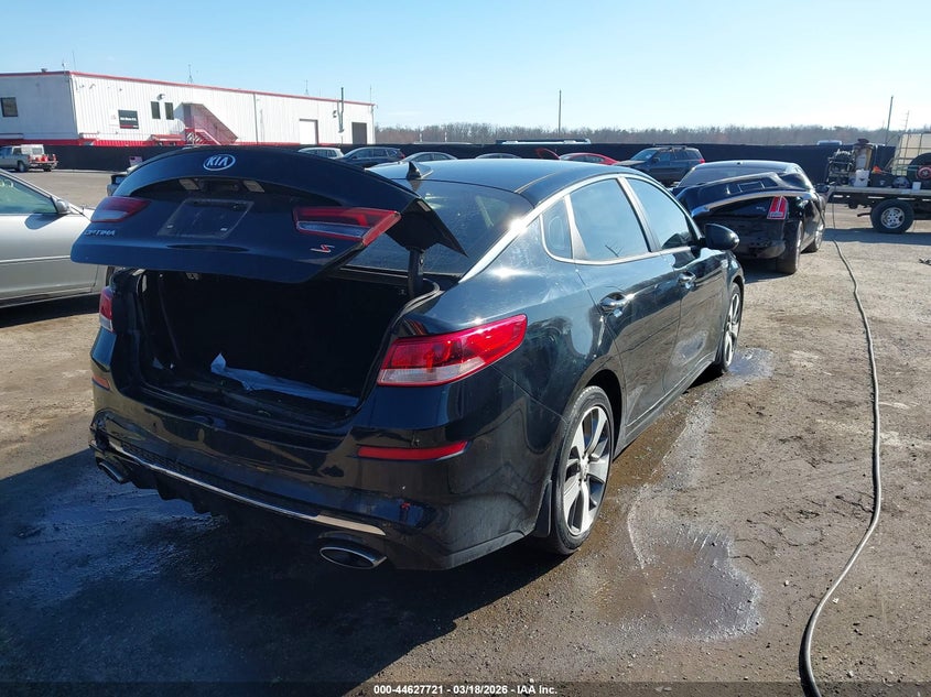 2019 Kia Optima VIN 5XXGT4L32KG332798 IAAI salvage auction — REAR END, Salvage - Greater Than 75% (Maryland), sold $2,650 on 2026-07-08 (photo 4)