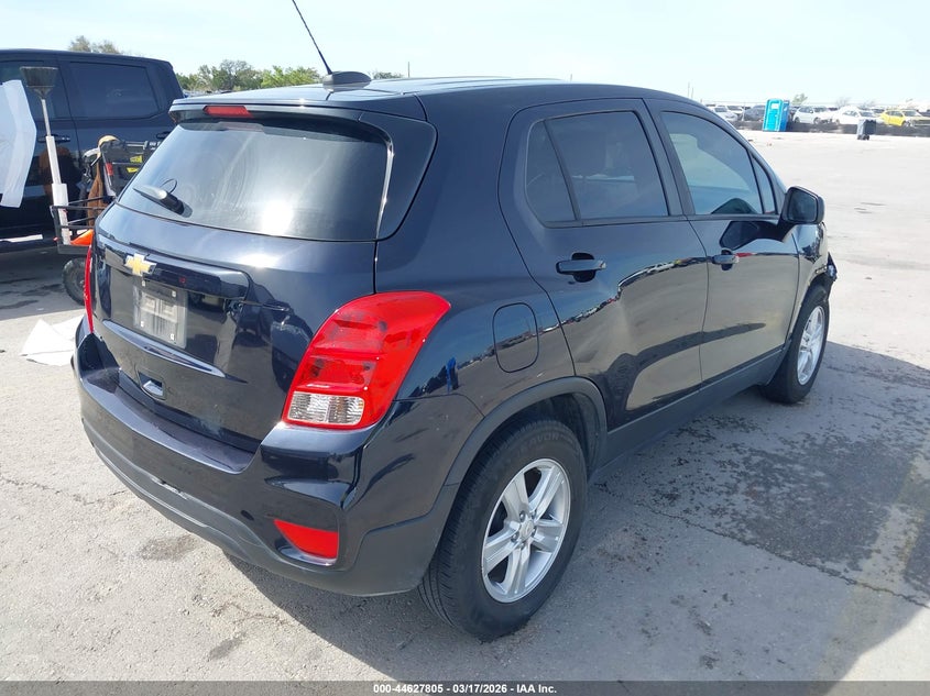 2022 Chevrolet Trax VIN KL7CJKSM9NB544270 IAAI salvage auction — FRONT END, Salvage Title, sold $925 on 2026-07-23 (photo 4)