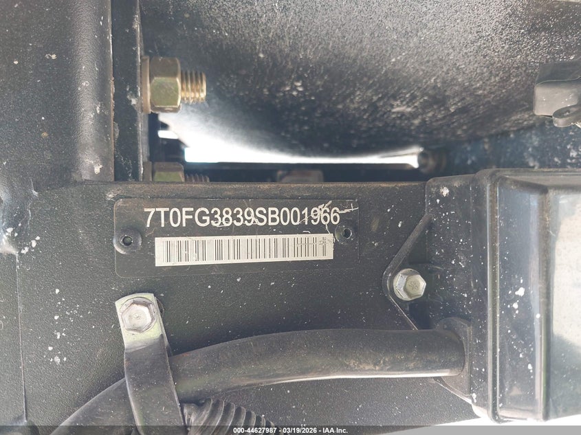 2025 VIN 7T0FG3839SB001966 IAAI salvage auction — SIDE, Salvage Title, sold $25,600 on 2026-07-15 (photo 9)