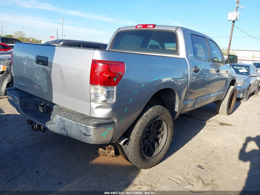 2012 Toyota Tundra VIN 5TFEY5F12CX120003 IAAI salvage auction — RIGHT SIDE, Original (Texas), sold $7,250 on 2026-07-15 (photo 4)
