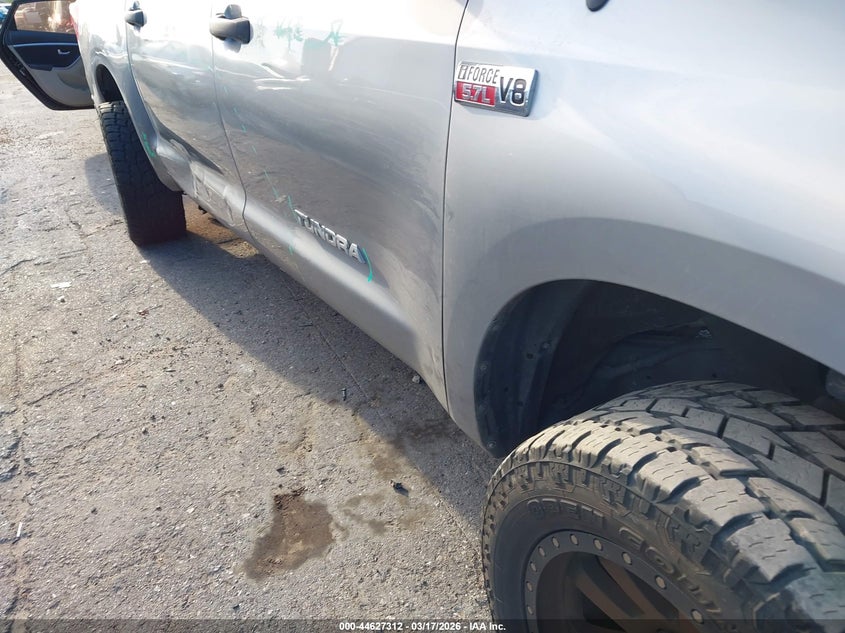 2012 Toyota Tundra VIN 5TFEY5F12CX120003 IAAI salvage auction — RIGHT SIDE, Original (Texas), sold $7,250 on 2026-07-15 (photo 6)