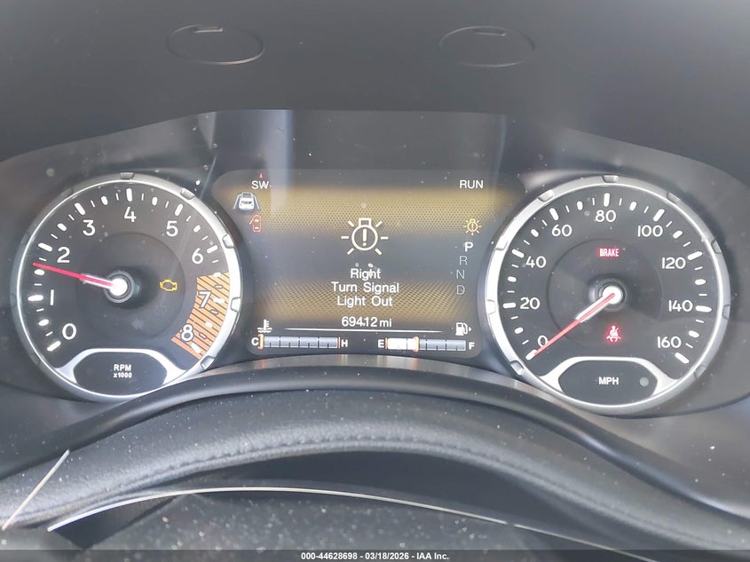 2022 Jeep Renegade VIN ZACNJDC12NPP01670 IAAI salvage auction — FRONT END, Salvage Title, sold $3,100 on 2026-07-14 (photo 7)