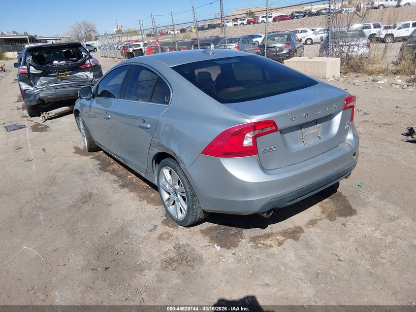 2011 Volvo S60 VIN YV1902FH3B2010166 IAAI salvage auction — LEFT & RIGHT, Salvage (Texas), sold $275 on 2026-07-20 (photo 3)