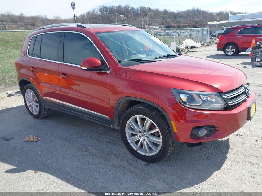 2016 Volkswagen Tiguan VIN WVGAV7AX4GW061140 IAAI salvage auction — FRONT END, Salvage (Missouri), sold $1,650 on 2026-07-14 (photo 1)