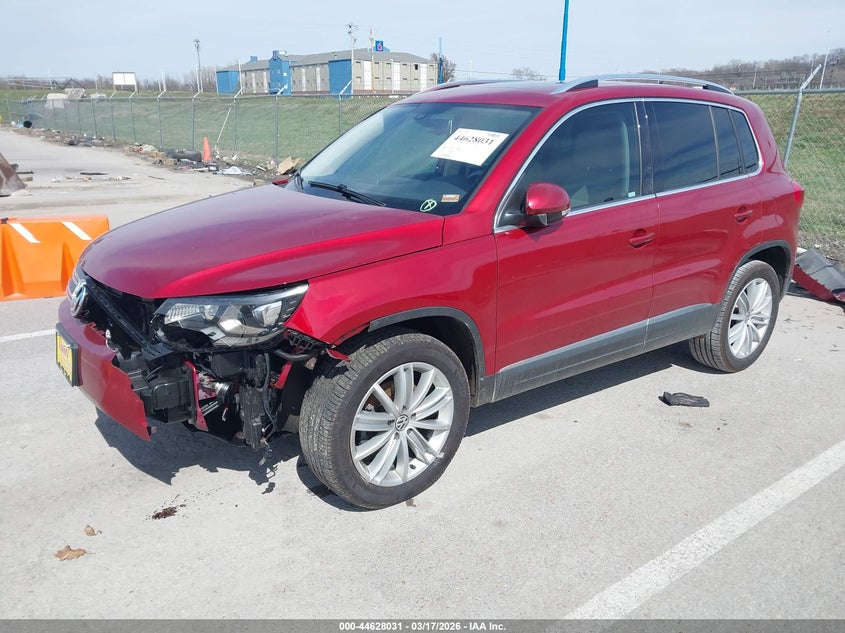 2016 Volkswagen Tiguan VIN WVGAV7AX4GW061140 IAAI salvage auction — FRONT END, Salvage (Missouri), sold $1,650 on 2026-07-14 (photo 2)