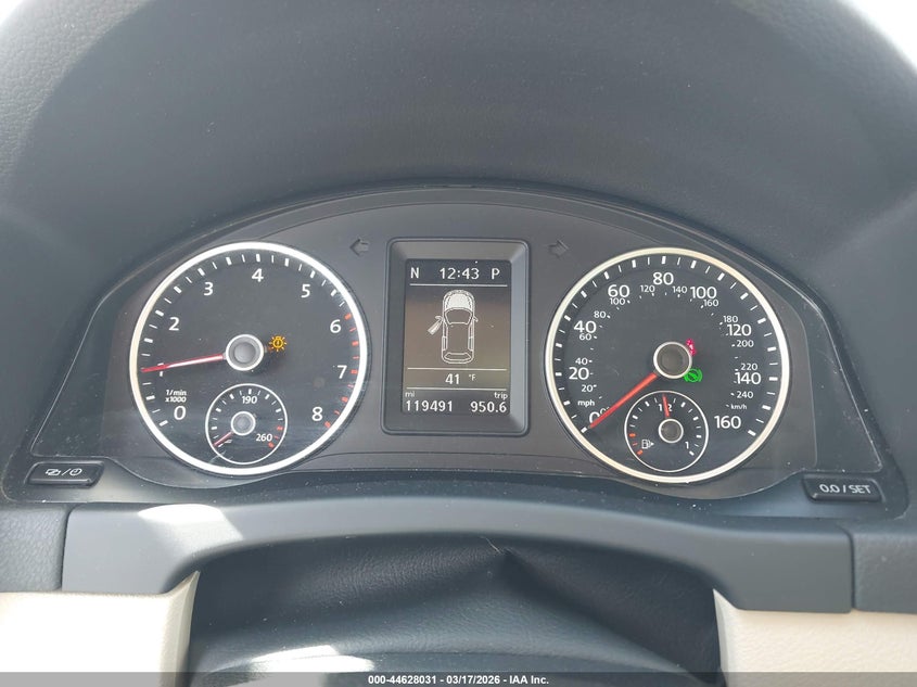 2016 Volkswagen Tiguan VIN WVGAV7AX4GW061140 IAAI salvage auction — FRONT END, Salvage (Missouri), sold $1,650 on 2026-07-14 (photo 7)