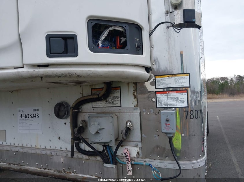 2017 Great dane trailers Great dane trailers VIN 1GRAA5616HE701919 IAAI salvage auction — SIDE, Certificate Of Title (Nebraska), sold $2,200 on 2026-08-01 (photo 7)