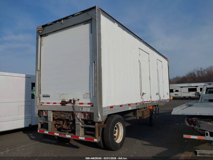 2017 Great dane trailers Great dane trailers VIN 1GRAA5616HE701919 IAAI salvage auction — SIDE, Certificate Of Title (Nebraska), sold $2,200 on 2026-08-01 (photo 4)
