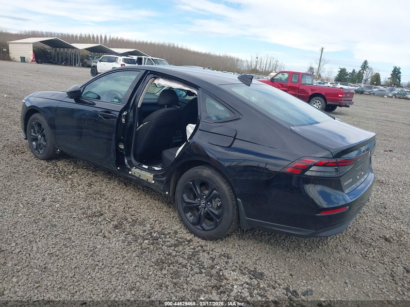 2025 Honda Accord VIN 1HGCY1F43SA041887 IAAI salvage auction — SIDE, Salvage Title, sold $9,400 on 2026-07-29 (photo 3)