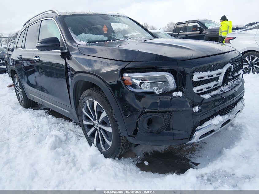 2023 Mercedes-benz Glb VIN W1N4M4HB2PW276358 IAAI salvage auction — FRONT END, Salvage Title, sold $9,150 on 2026-07-17 (photo 1)