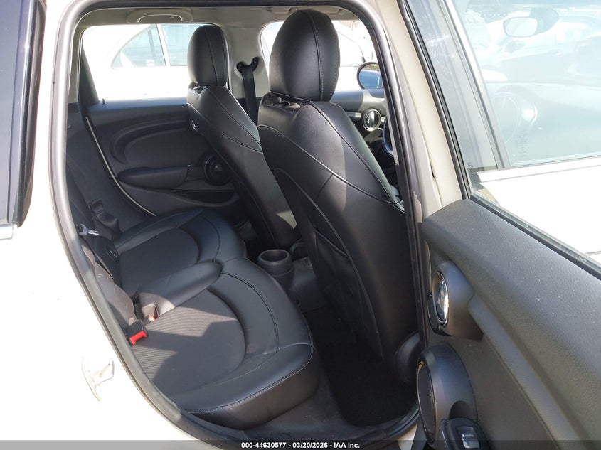 2018 Mini Hard top VIN WMWXU1C57J2F79560 IAAI salvage auction — RIGHT SIDE, Salvage (North Carolina), sold $1,050 on 2026-08-15 (photo 8)