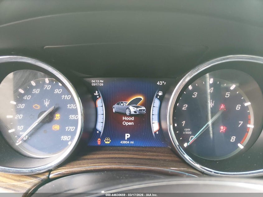 2015 Maserati Quattroporte VIN ZAM56RRAXF1135828 IAAI salvage auction — SIDE, Salvage Title, sold $2,400 on 2026-08-26 (photo 7)