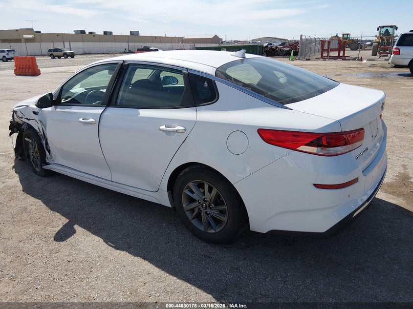 2019 Kia Optima VIN 5XXGT4L37KG358233 IAAI salvage auction — LEFT FRONT, Salvage (Kansas), sold $2,000 on 2026-07-17 (photo 3)