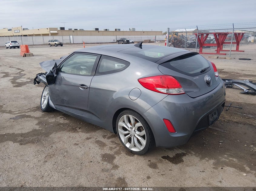 2013 Hyundai Veloster VIN KMHTC6ADXDU131911 IAAI salvage auction — LEFT FRONT, Salvage Title, sold $475 on 2026-07-17 (photo 3)