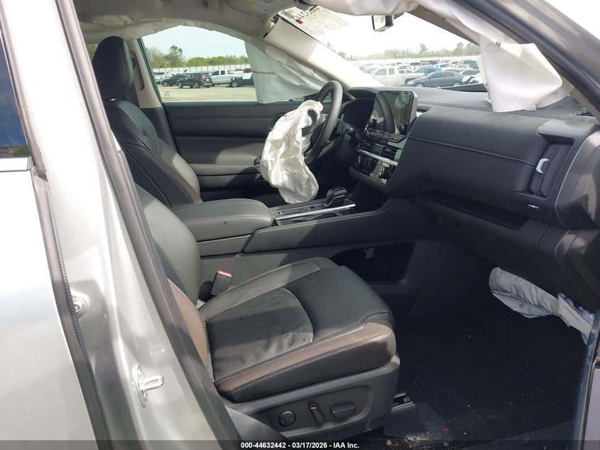 2025 Nissan Pathfinder VIN 5N1DR3CA6SC296300 IAAI salvage auction — FRONT END, Salvage Title, sold $6,650 on 2026-07-27 (photo 5)