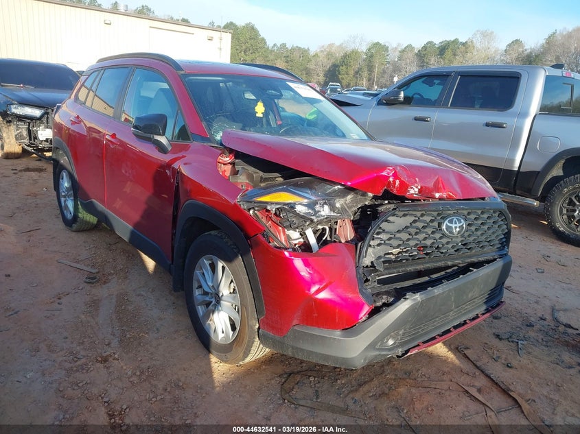 2025 Toyota Corolla cross VIN 7MUBAAAG9SV123681 IAAI salvage auction — FRONT END, Salvage (North Carolina), sold $7,100 on 2026-07-30 (photo 1)