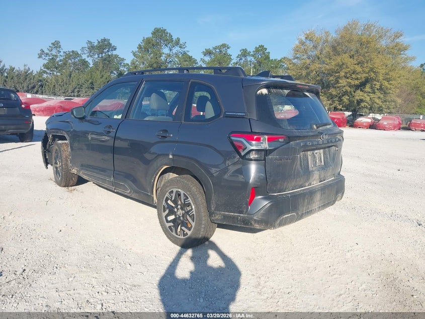 2025 Subaru Forester VIN JF2SLDAC8SH462098 IAAI salvage auction — LEFT FRONT, Salvage Title, sold $4,550 on 2026-07-10 (photo 3)