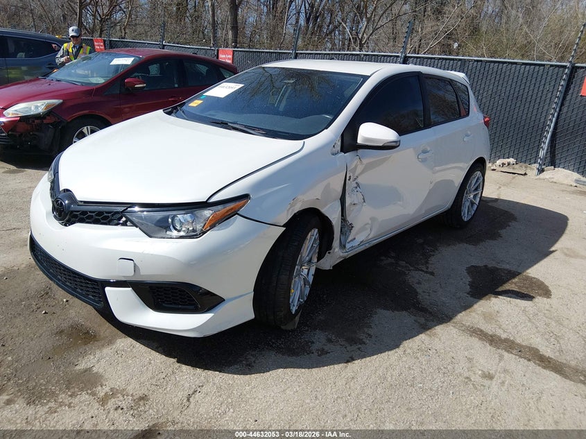 2018 Toyota Corolla VIN JTNKARJE5JJ574511 IAAI salvage auction — LEFT SIDE, Salvage Title, sold $2,225 on 2026-07-08 (photo 2)