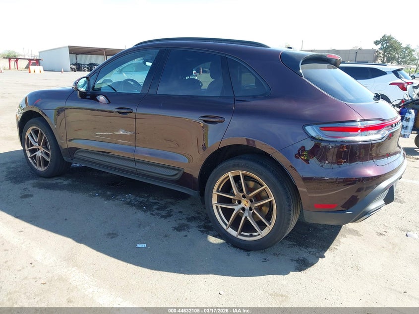2023 Porsche Macan VIN WP1AA2A51PLB14975 IAAI salvage auction — RIGHT FRONT, Salvage (California), sold $25,600 on 2026-09-09 (photo 3)