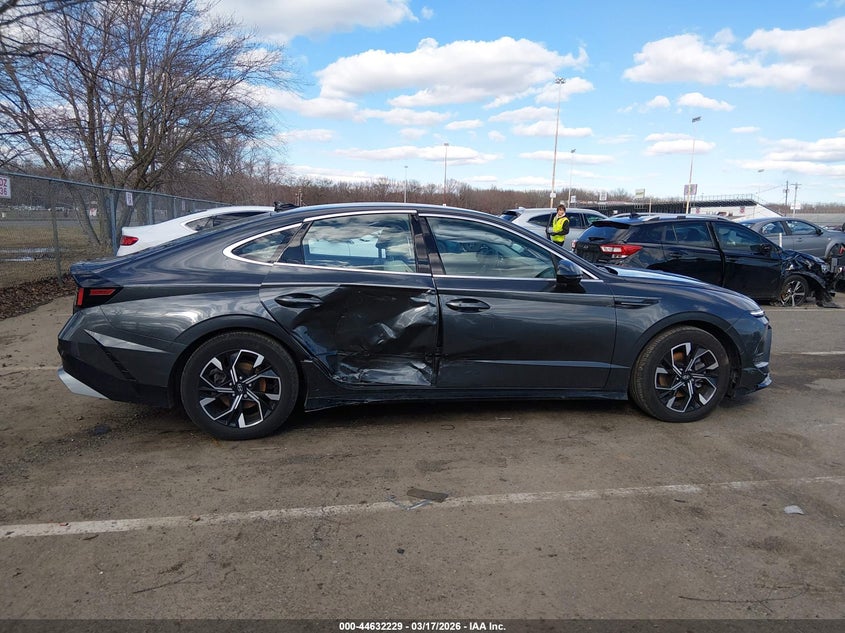 2024 Hyundai Sonata VIN KMHL64JA4RA368159 IAAI salvage auction — SIDE, Salvage (New Jersey), sold $7,900 on 2026-07-09 (photo 6)