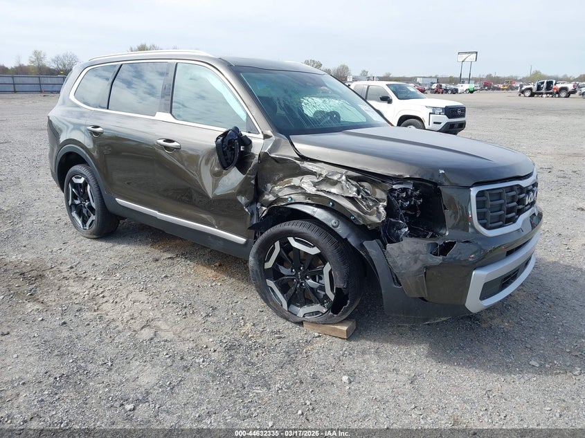 2025 Kia Telluride VIN 5XYP6DGC2SG710678 IAAI salvage auction — RIGHT FRONT, Salvage (Arkansas), sold $13,900 on 2026-07-29 (photo 1)