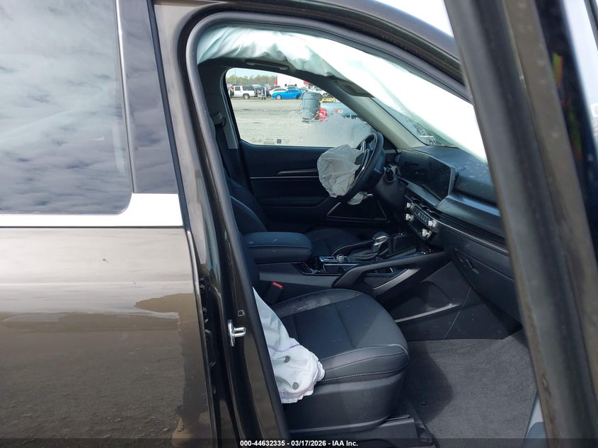 2025 Kia Telluride VIN 5XYP6DGC2SG710678 IAAI salvage auction — RIGHT FRONT, Salvage (Arkansas), sold $13,900 on 2026-07-29 (photo 5)