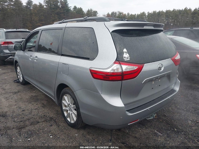 2017 Toyota Sienna VIN 5TDDZ3DC3HS156250 IAAI salvage auction — SIDE, Salvage (Massachusetts), sold $7,000 on 2026-07-05 (photo 3)