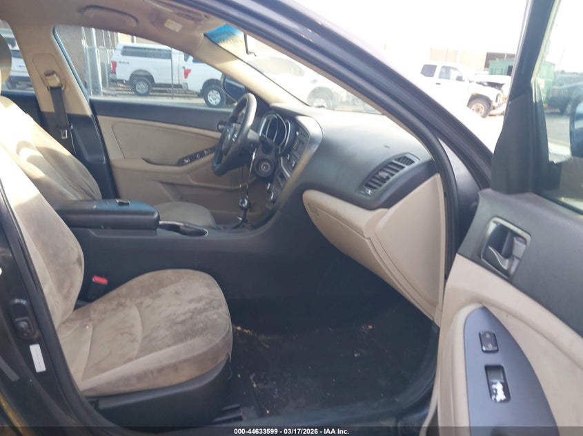 2015 Kia Optima VIN 5XXGM4A71FG510869 IAAI salvage auction — FRONT & REAR, Salvage Title, sold $175 on 2026-07-22 (photo 5)