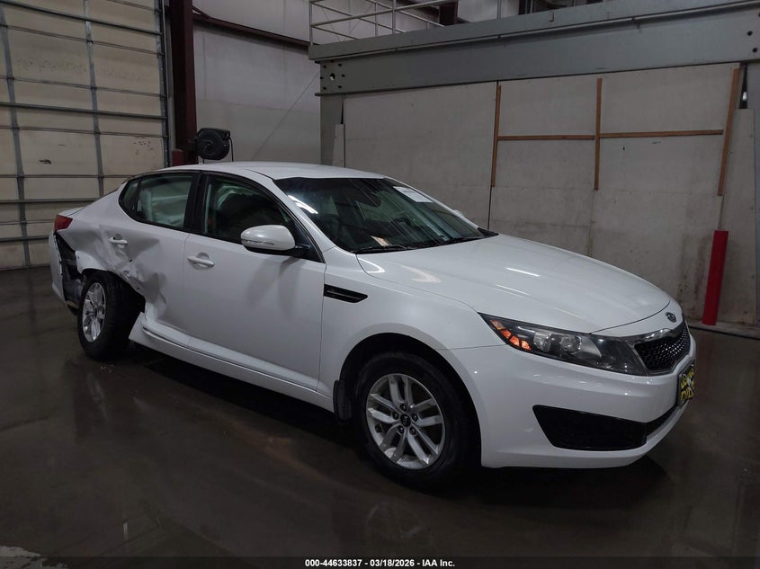 2011 Kia Optima VIN KNAGM4A78B5128575 IAAI salvage auction — RIGHT SIDE, Salvage (Idaho), sold $350 on 2026-07-10 (photo 1)