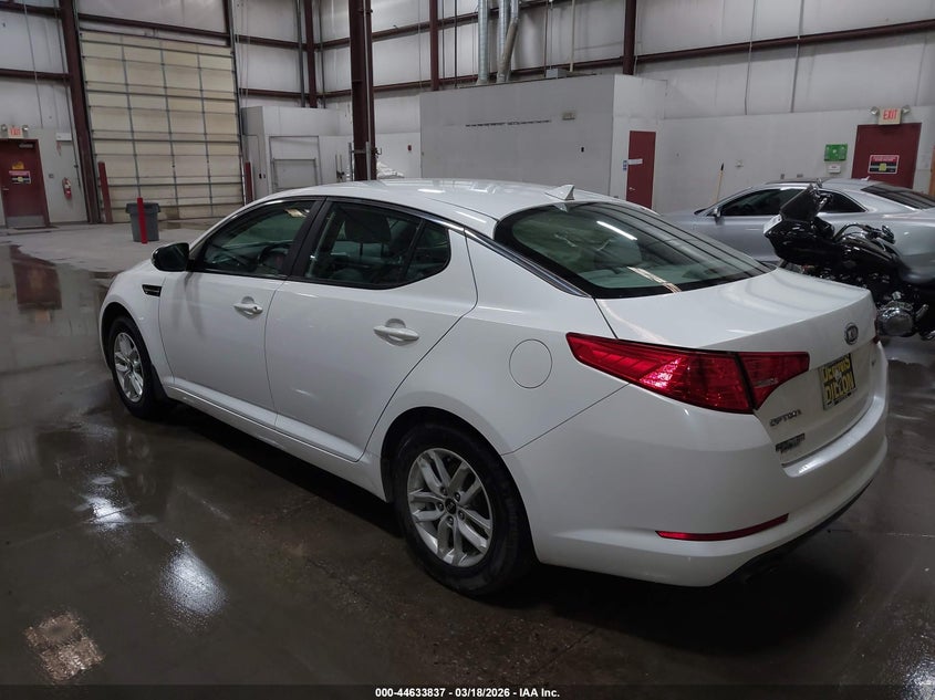 2011 Kia Optima VIN KNAGM4A78B5128575 IAAI salvage auction — RIGHT SIDE, Salvage (Idaho), sold $350 on 2026-07-10 (photo 3)