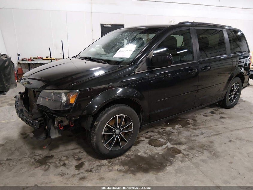2017 Dodge Caravan VIN 2C4RDGEG5HR573617 IAAI salvage auction — FRONT END, Salvage Title, sold $975 on 2026-07-09 (photo 2)