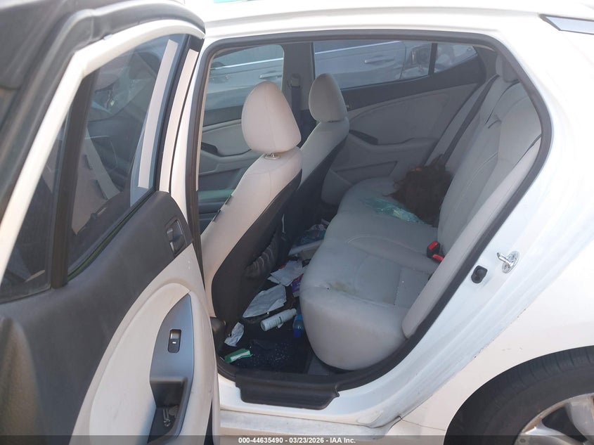 2015 Kia Optima VIN 5XXGM4A77FG395937 IAAI salvage auction — LEFT SIDE, Salvage Title, sold $875 on 2026-07-31 (photo 8)