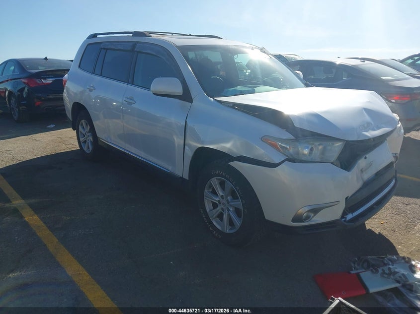 2013 Toyota Highlander VIN 5TDZK3EHXDS090729 IAAI salvage auction — FRONT END, Salvage Title, sold $3,000 on 2026-07-08 (photo 1)