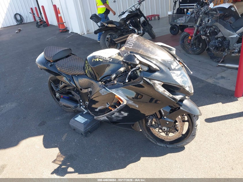 2022 Suzuki Gs VIN JS1EJ11B0N7102142 — IAAI salvage auction photo