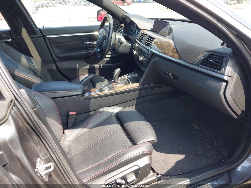 2017 BMW 4er VIN WBA4F7C52HG438163 IAAI salvage auction — LEFT REAR, Salvage Title, sold $4,400 on 2026-07-22 (photo 5)