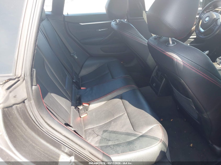 2017 BMW 4er VIN WBA4F7C52HG438163 IAAI salvage auction — LEFT REAR, Salvage Title, sold $4,400 on 2026-07-22 (photo 8)