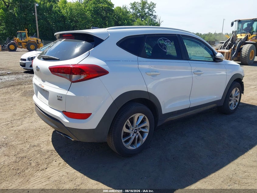 2016 Hyundai Tucson VIN KM8J3CA21GU023086 IAAI salvage auction — RIGHT SIDE, Salvage - Greater Than 75% (Maryland), sold $2,100 on 2026-07-29 (photo 4)