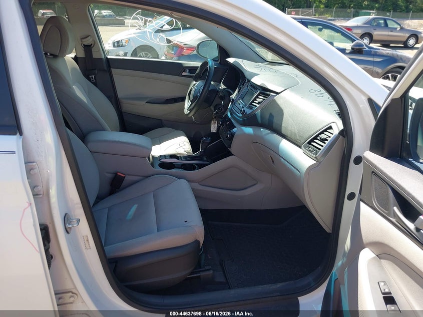 2016 Hyundai Tucson VIN KM8J3CA21GU023086 IAAI salvage auction — RIGHT SIDE, Salvage - Greater Than 75% (Maryland), sold $2,100 on 2026-07-29 (photo 5)