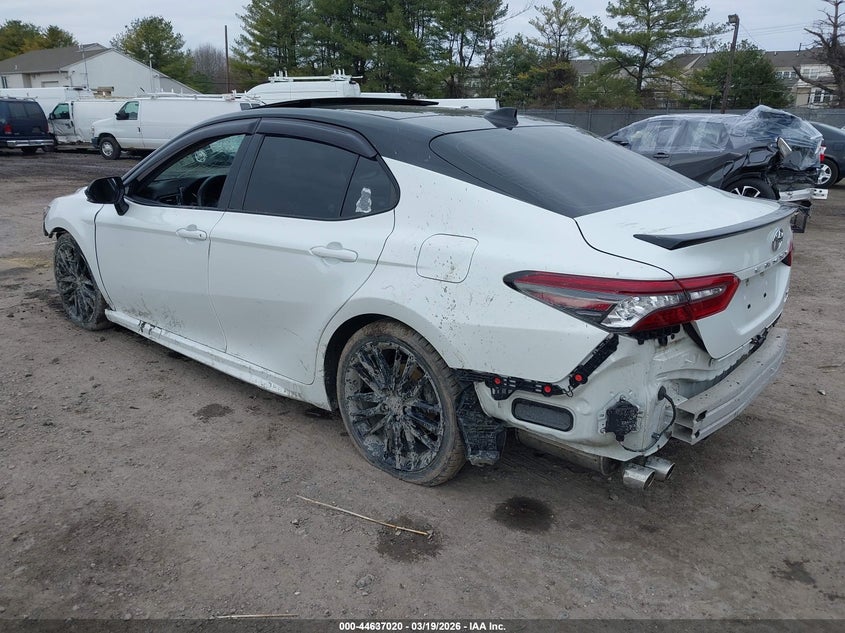 2021 Toyota Camry VIN 4T1K61BK1MU031117 IAAI salvage auction — FRONT & REAR, Salvage (New Jersey), sold $8,100 on 2026-07-31 (photo 3)