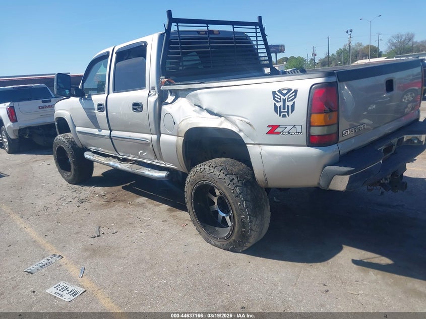 2006 Gmc SIERRA VIN 2GTEK13Z061342920 IAAI salvage auction — SIDE, Original (Texas), sold $1,050 on 2026-07-08 (photo 3)